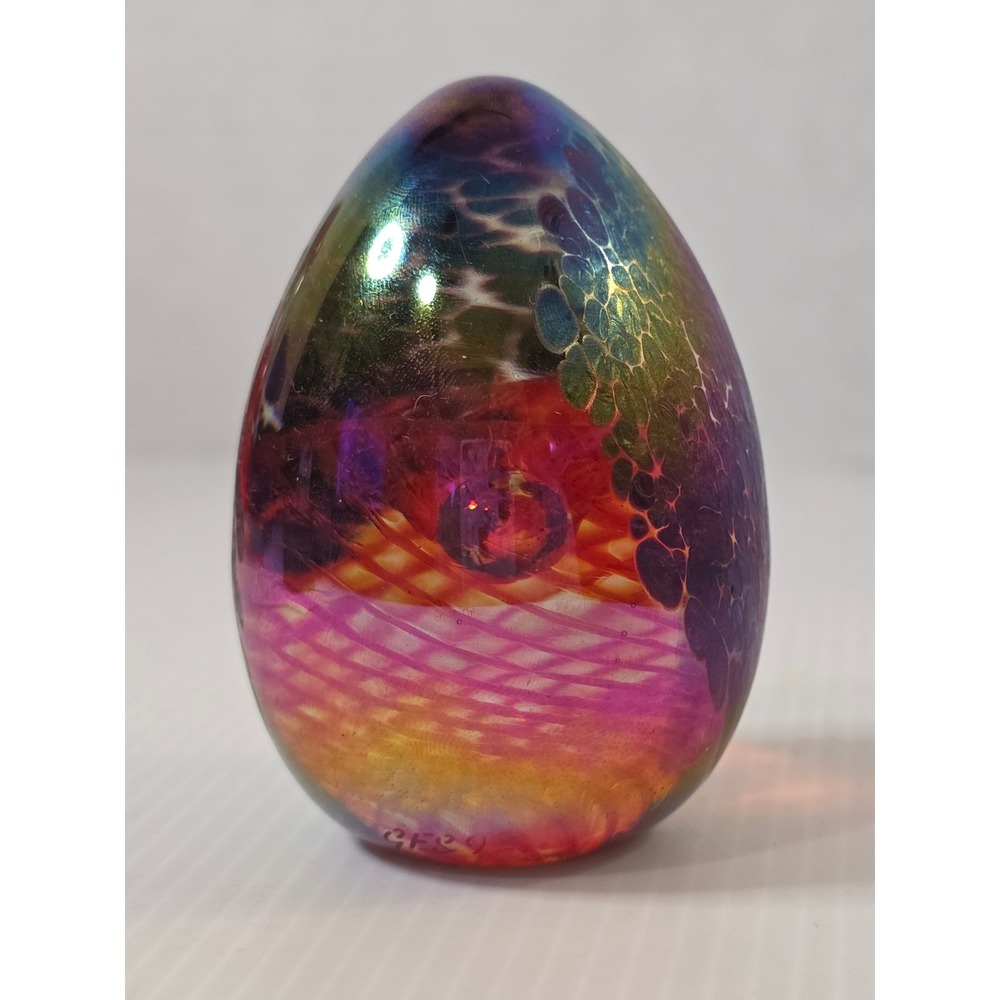 Glass Eye Studio Art Glass Egg Paperweight Small Iridescent Excellent 1992